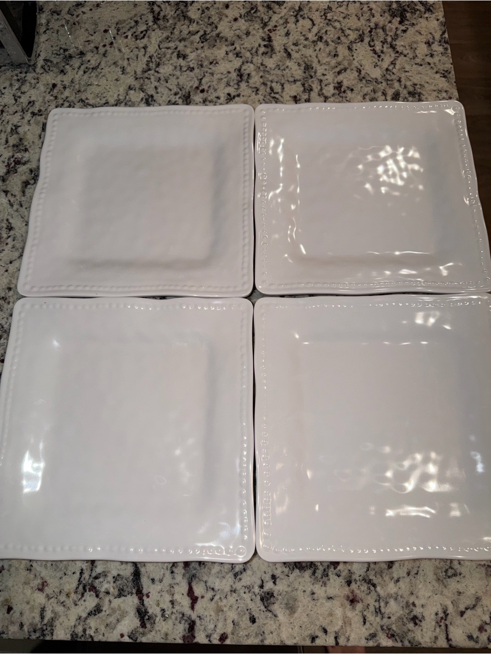 Set of 4 - 9" Tommy Bahama Melamine Dinner Plates White Hobnail Square